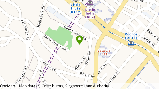 Map showing the location of Parc Emily