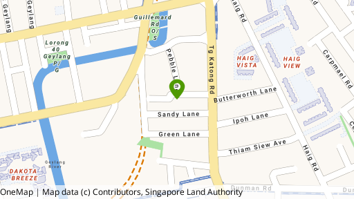 Map showing the location of Signature Crest